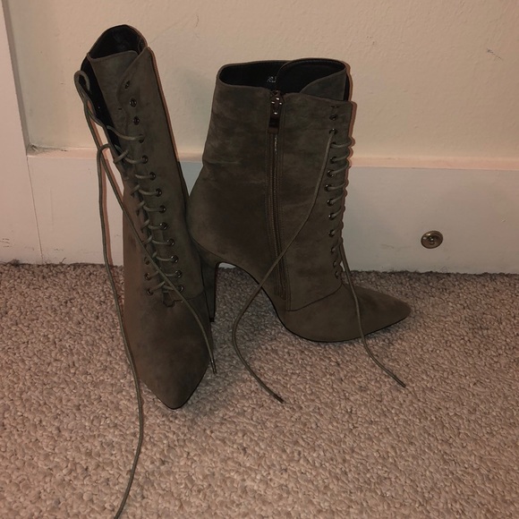 Never worn size 38.5 Simmi Shoes ankle boots - Picture 2 of 3